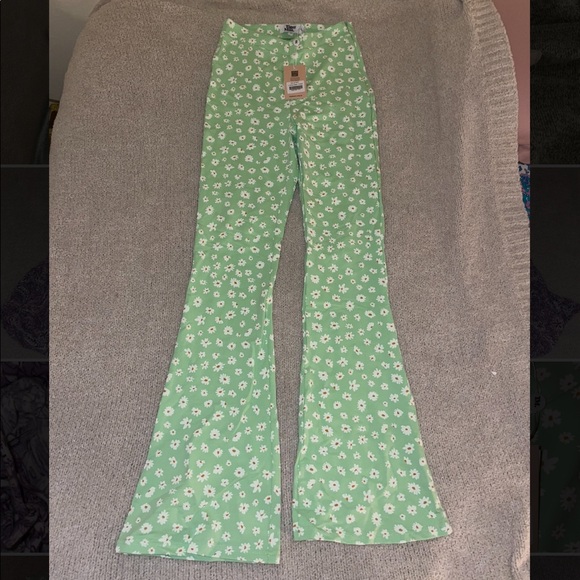 Tiger mist calla green floral pant - Picture 4 of 4